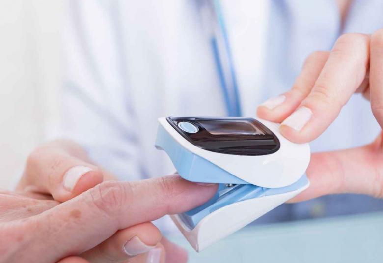Know about Pulse Oximeter, How it work, Factors affecting