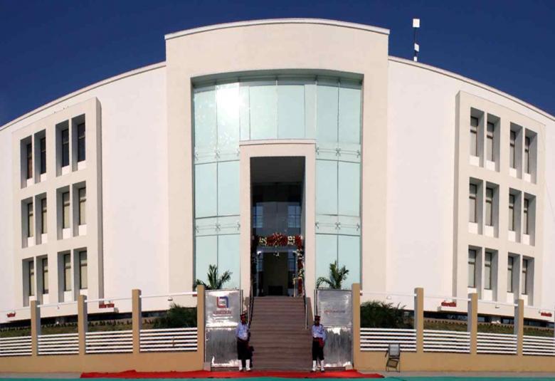 Lincoln Pharma acquires a plant in Gujarat to develop cephalosporin products