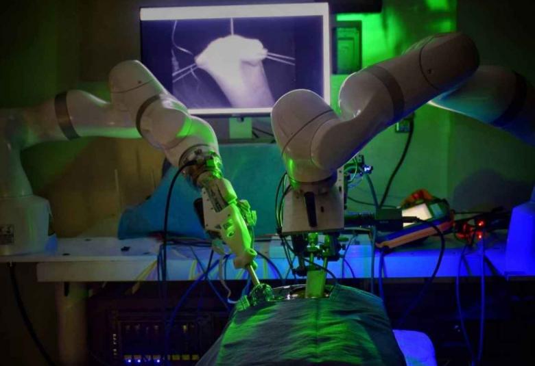 Robot performs first laparoscopic surgery without human help