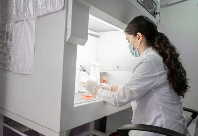 Skin bacteria can save lives