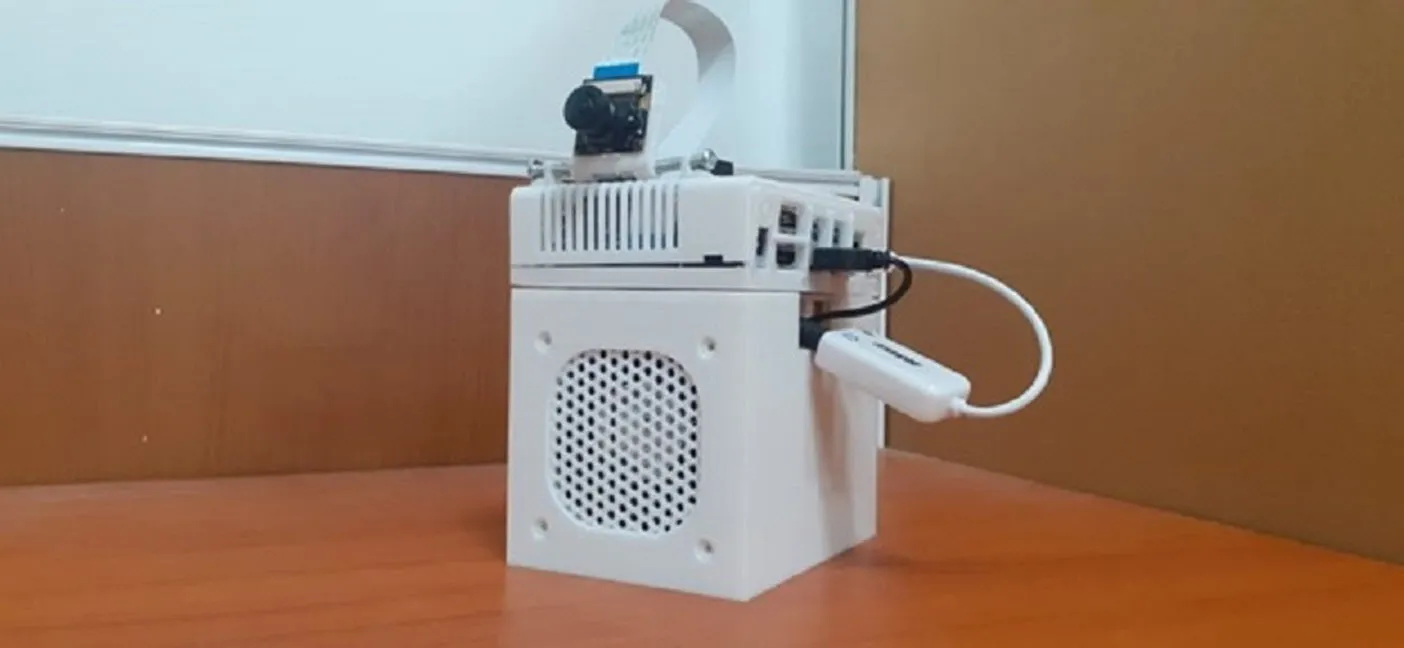 Crowd and Mask Monitoring System to prevent COVID-19
