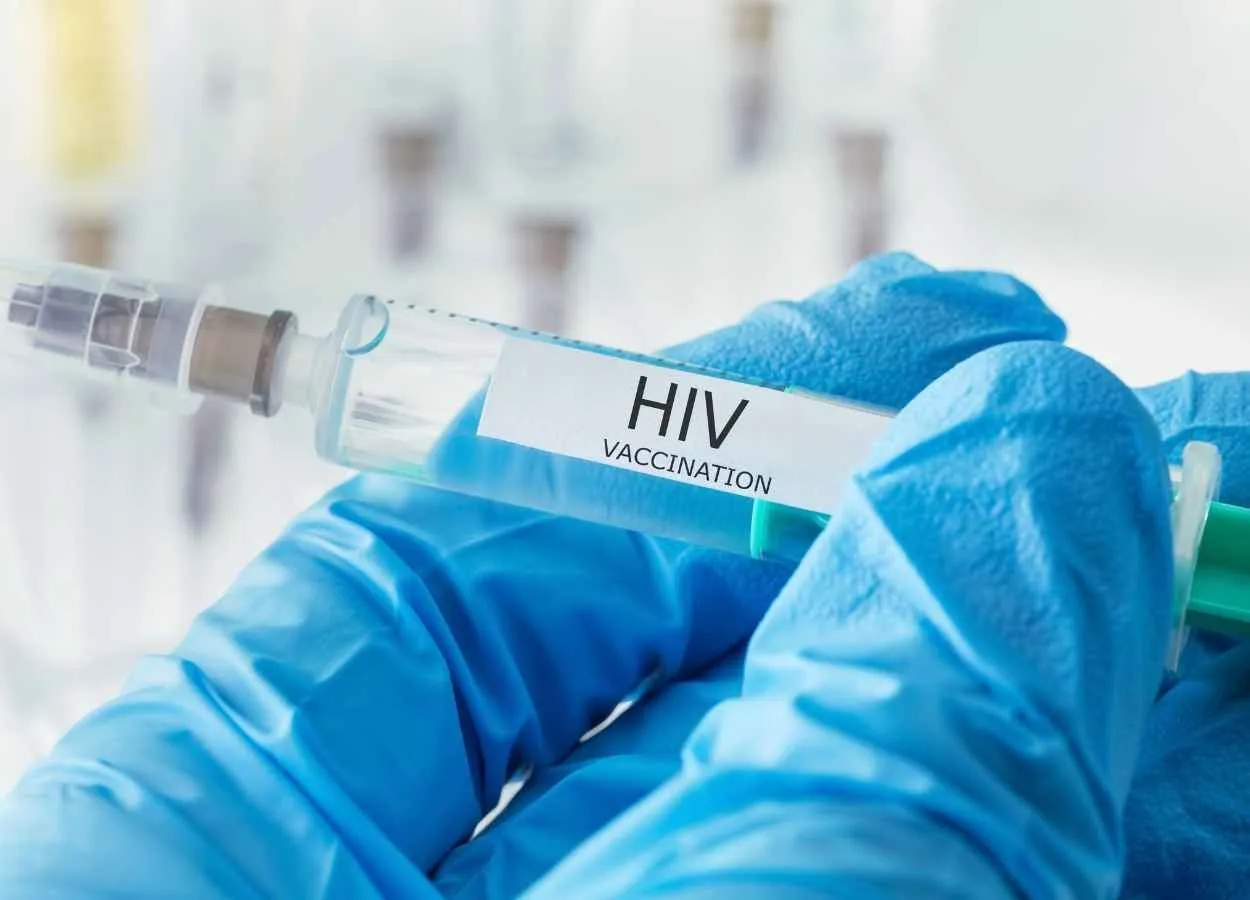 HIV vaccine trial starts at Oxford