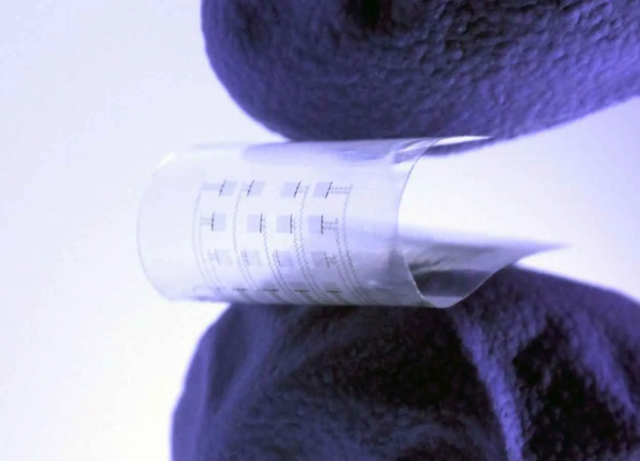 Dissolving cardiac device monitors, treats heart disease